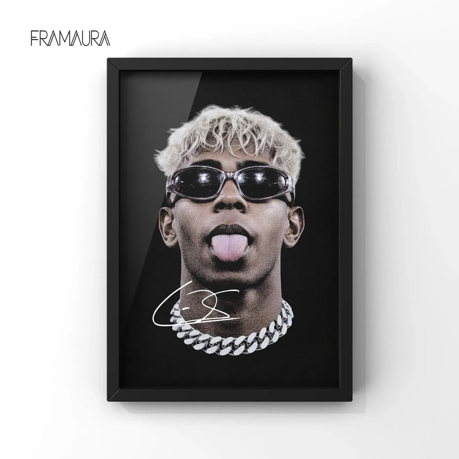 Cool Yamal (20x30 cm, Black frame)